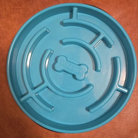 Slow Feeder Dog Food Bowl - Picture 1 of 3